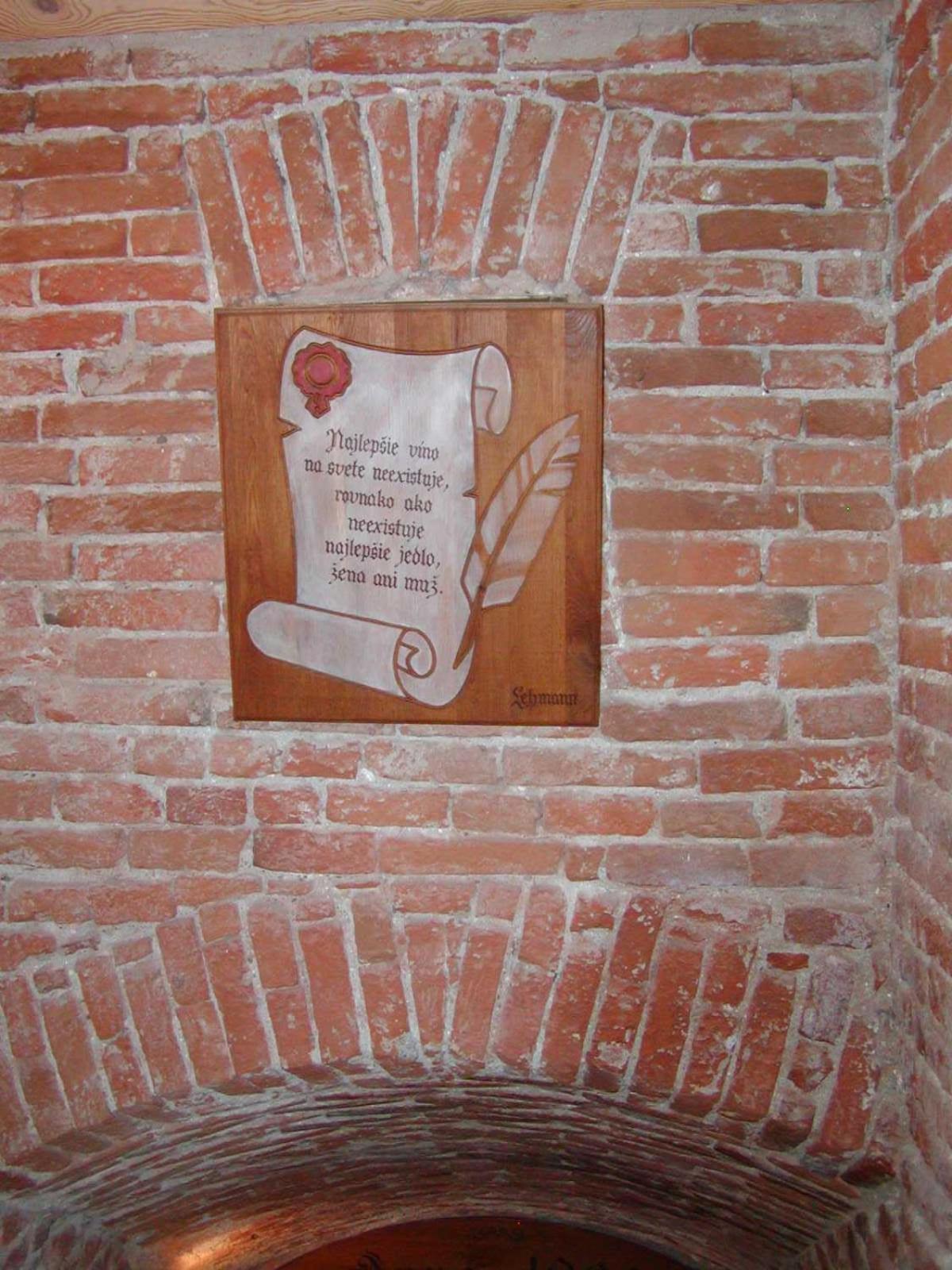 Victoria - Penzion & Restaurant Zvolen Dış mekan fotoğraf